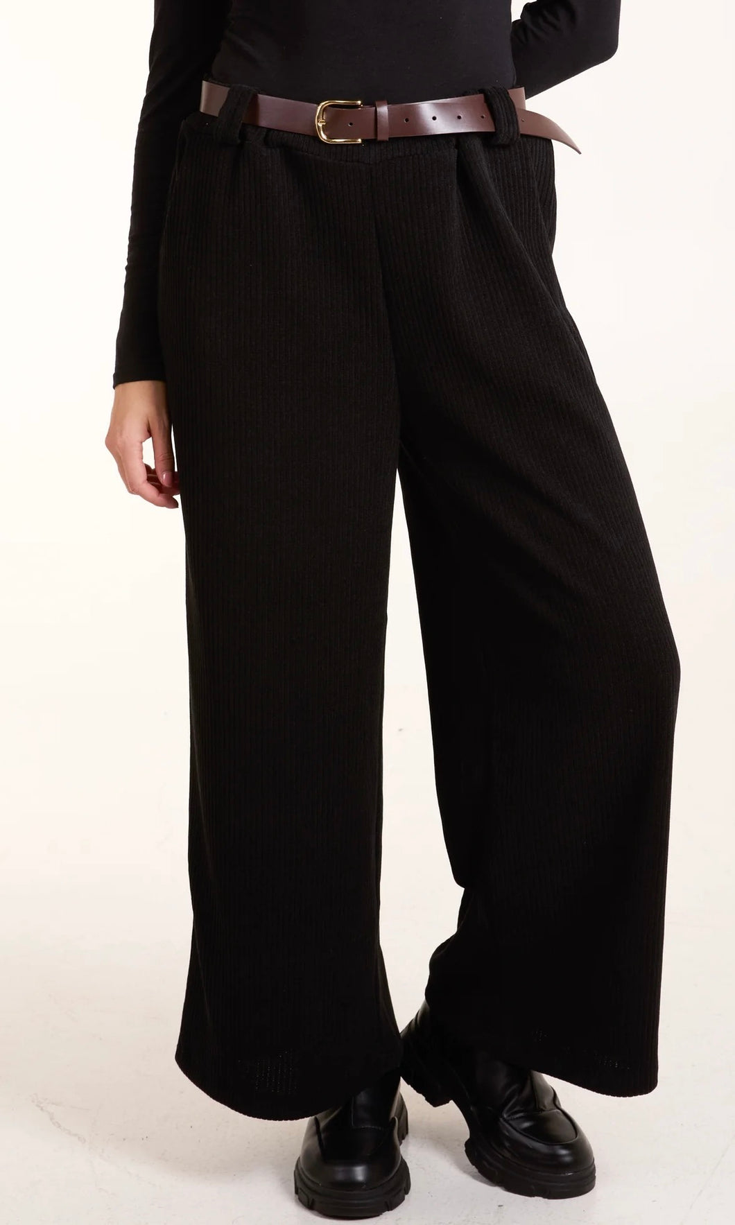 BLACK RIBBED KNIT STRAIGHT LEG BELTED TROUSER