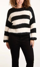 Load image into Gallery viewer, ROUND NECK STRIPE KNIT JUMPER