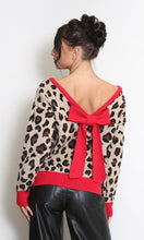 Load image into Gallery viewer, LEOPARD JUMPER WITH RED BOW BACK