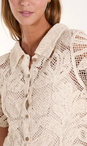 CROCHET FLOWER SHORT SLEEVE SHIRT