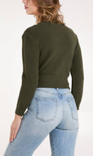 Load image into Gallery viewer, KHAKI RIB CHUNKY KNIT CROPPED JUMPER